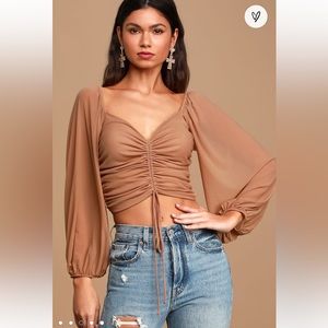 Lulu’s NWT Completely Charmed Brown Ruched Long Sleeve Crop Top